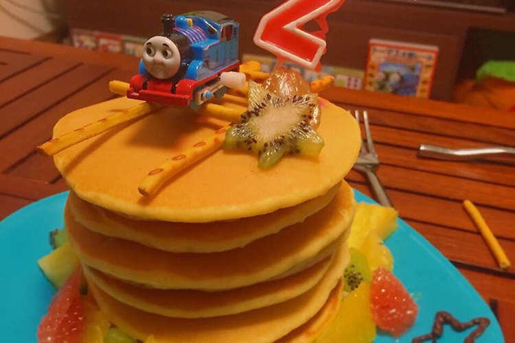 トーマス大好き2歳のお誕生日ケーキ レシピ 作り方 By Ponopono クックパッド 簡単おいしいみんなのレシピが366万品