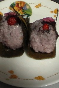 レンジで簡単！いちご道明寺桜餅