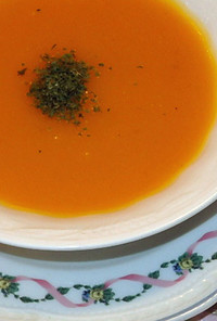 バターナッツかぼちゃのシナモン風味スープ