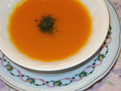 バターナッツかぼちゃのシナモン風味スープの写真
