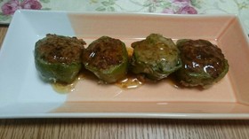 お弁当にぴったり!なピーマンの肉詰め☆