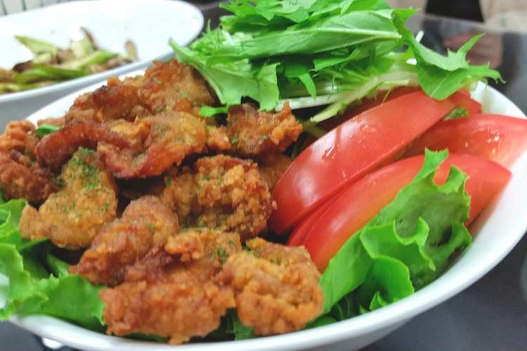サクッとプリッと鶏皮の唐揚げ レシピ 作り方 By 清水郁弥 クックパッド 簡単おいしいみんなのレシピが356万品