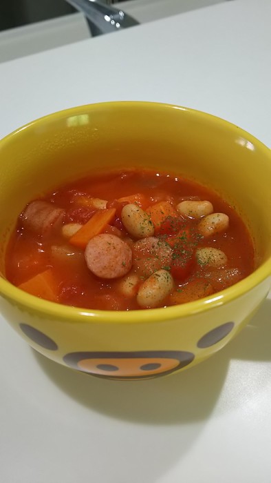 簡単！ウィンナーと豆のトマトスープの写真
