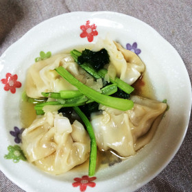簡単中華✨餃子の皮でスープ小籠包