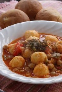 ガルバンゾーとポテト団子のスープ