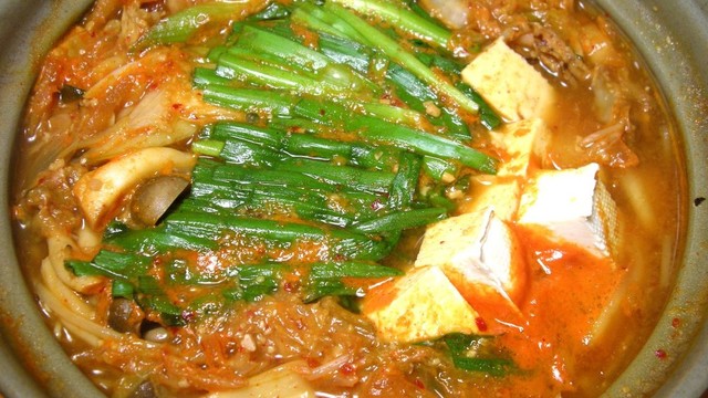 簡単本格 自家製スープのキムチ鍋 レシピ 作り方 By 青麺記 クックパッド 簡単おいしいみんなのレシピが376万品