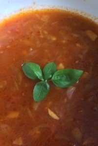 白いんげん豆とトマトのスープ