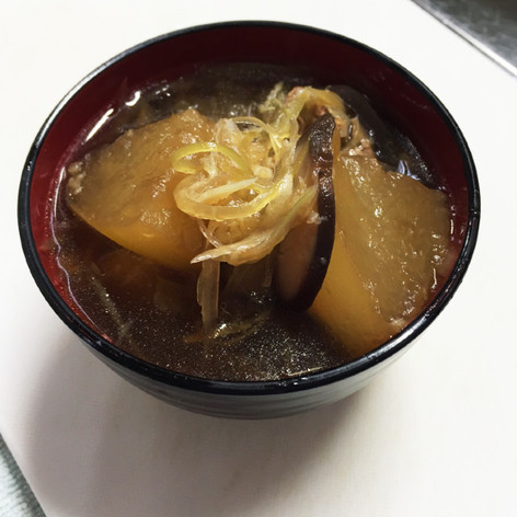 生姜とミョウガの♥たっぷり冬瓜スープ