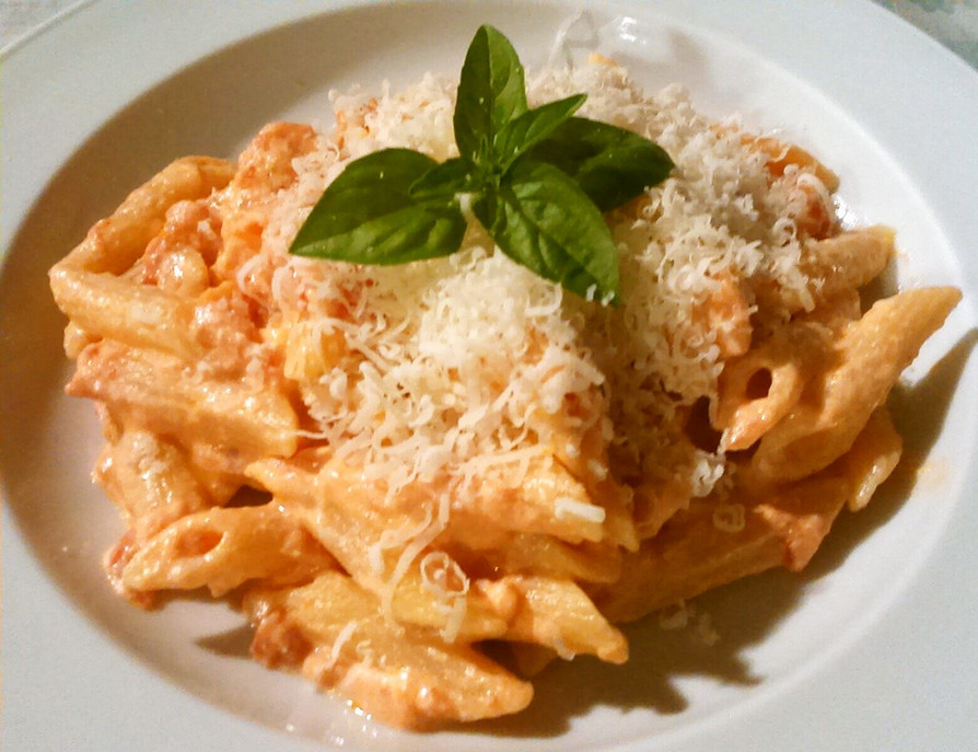 リコッタチーズ、トマト、ほうれん草のフリッタータ レシピ