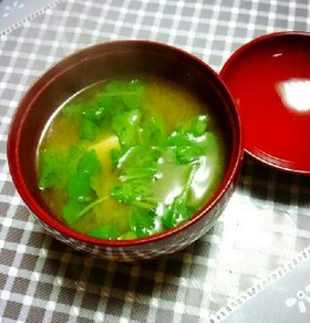 ♪簡単♪*貝われ菜のお味噌汁*