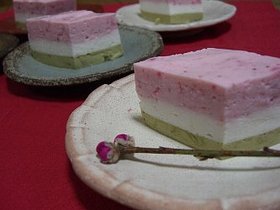 ひな祭り♪三色ヨーグルトババロア