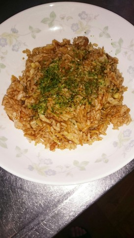 焼きそばが残ったら!炒めるだけそばめし