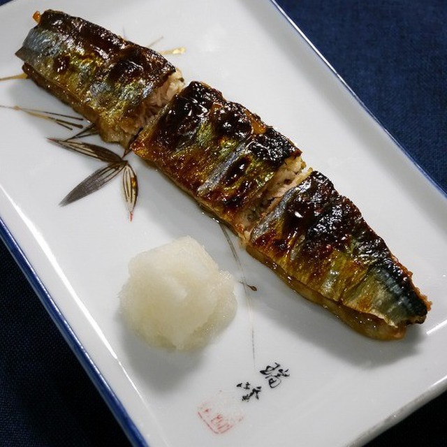 ついに再販開始 サンマ 秋刀魚 グルメ 食品 食べ物 魚 骨抜き 北海道産 骨なし開きさんま 10枚 骨取り 骨なしで調理も簡単に お取り寄せ ご飯のお供 ご飯のおとも