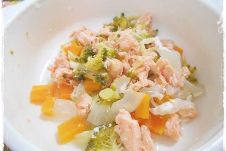 離乳食後期 鮭とブロッコリーの蒸し物 レシピ 作り方 By 和の離乳食 中田馨 クックパッド 簡単おいしいみんなのレシピが360万品
