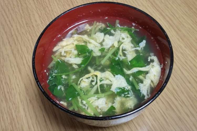 白だしで簡単 三つ葉ととろろのお吸い物 レシピ 作り方 By やつりんご クックパッド 簡単おいしいみんなのレシピが355万品