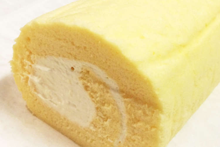 ふわっふわ 食べきりロールケーキ レシピ 作り方 By Naccc72 クックパッド 簡単おいしいみんなのレシピが350万品