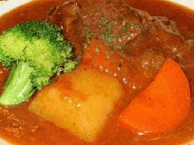 ~簡単豪華とろける美味しさ~牛肉のトマトワイン煮