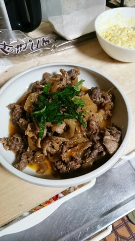 牛切り落とし肉で牛丼だねを作ってみた