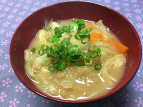 切干し大根入り☆具だくさん味噌汁
