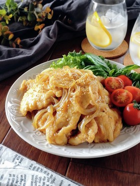 簡単節約☆鶏胸肉の生姜焼き。