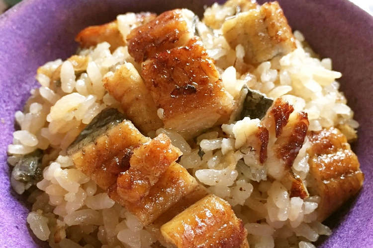 鰻炊き込みご飯 レシピ 作り方 By まじゅじゅ クックパッド 簡単おいしいみんなのレシピが352万品