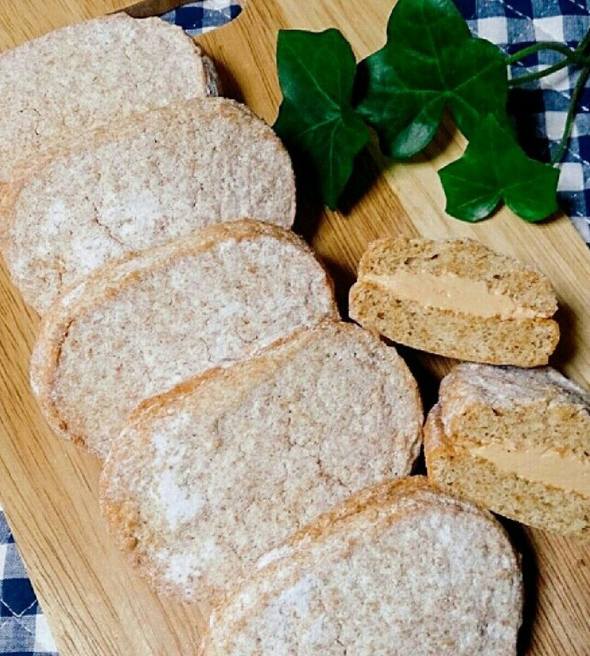 ジョン・ホワイトのチョコレートシフォンケーキと塩キャラメルバタークリームのレシピ