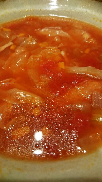 野菜たっぷりトマトスープの写真