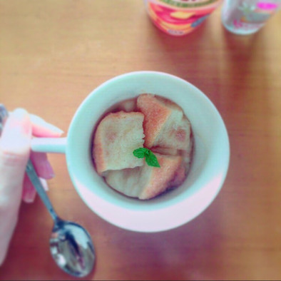 朝食にふわとろマグカップフレンチトーストの写真