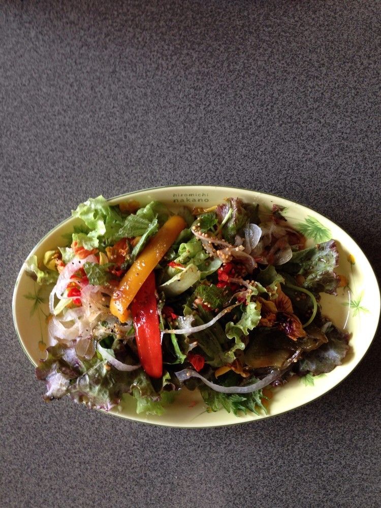 夏野菜のフラワーサラダの画像