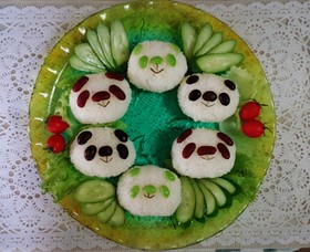 超簡単 お豆でパンダおにぎり