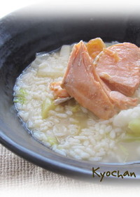 残りご飯で白菜と鮭の簡単雑炊