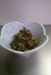 大根菜とツナ缶の炒め物