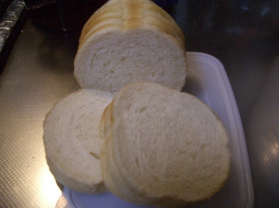 基本のトヨ型パンの写真