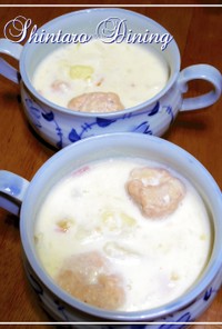 新感覚☆林檎とサーモンのミルクスープ☆
