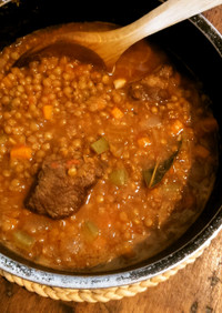 スペイン風レンズ豆と牛肉のスープ