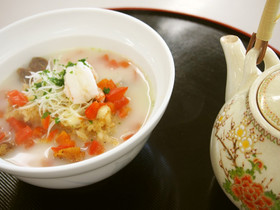 えびと鶏出汁のタカエビ丸ごとホワイト茶漬