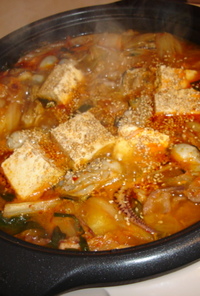 ﾎﾝﾄに美味しい辛々キムチ鍋