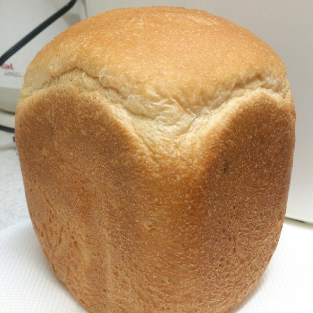 HＢ☆イースト少し長時間発酵の牛乳食パン
