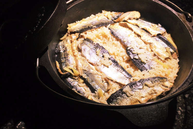 ダッチオーブンで秋刀魚ごはん レシピ 作り方 By トリトンwind クックパッド 簡単おいしいみんなのレシピが350万品