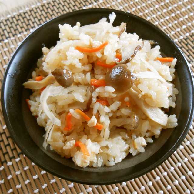 もち米入り炊き込みご飯 レシピ 作り方 By にゃんこの部屋 クックパッド