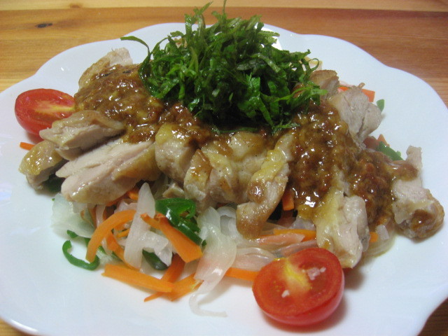 野菜タップリ鶏肉の梅肉マヨネーズの画像