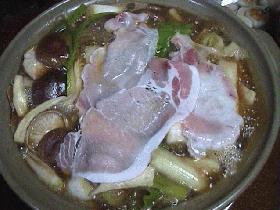 青菜と豚肉の味噌しゃぶしゃぶ
