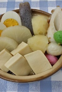 「新あさひ豆腐」を使ったおでん