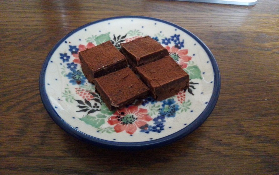 生チョコ風ココナッツオイルのチョコレートの画像