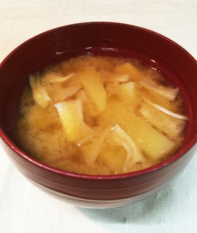じゃがいもの味噌汁・壬生風味