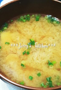 秋味✿きのこと里芋の味噌汁♪