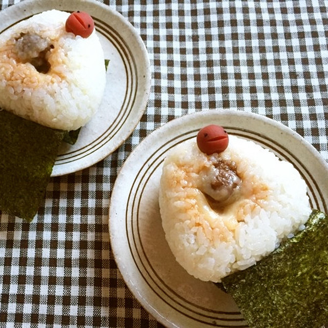 ミートボールのおにぎり レシピ 作り方 By まじゅじゅ クックパッド 簡単おいしいみんなのレシピが360万品