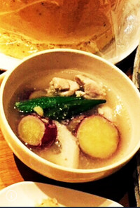 根菜と鶏肉の塩麹スープ