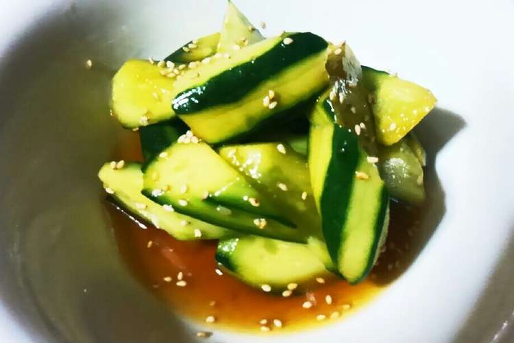 めんつゆで簡単すぎる きゅうりの中華漬け レシピ 作り方 By まりなりおなママ クックパッド 簡単おいしいみんなのレシピが372万品