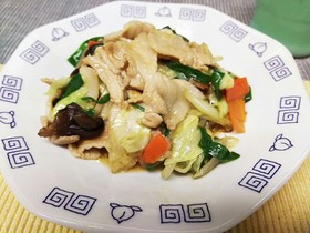 柔らか豚バラ肉の肉野菜炒め